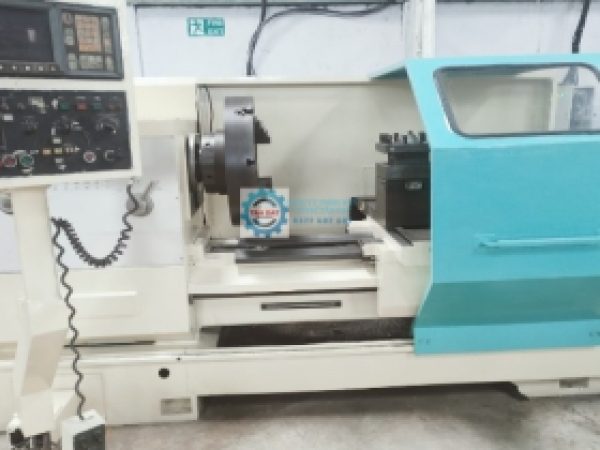 MÁY TIỆN CNC 4